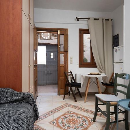 Small Apartment In Grotta Naxos Naxos City Екстер'єр фото