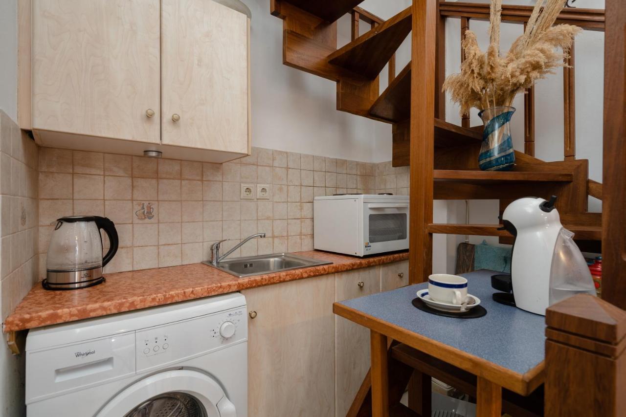 Small Apartment In Grotta Naxos Naxos City Екстер'єр фото